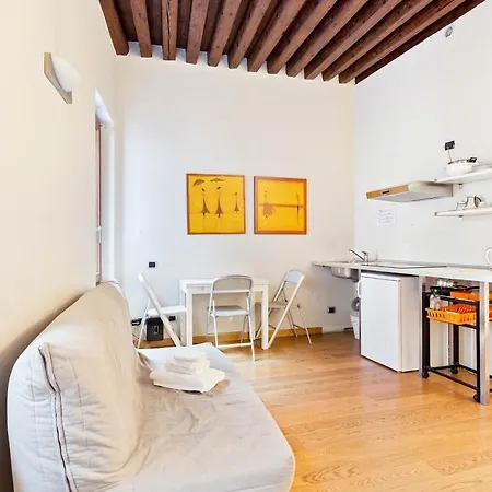 Orologio Apartamento