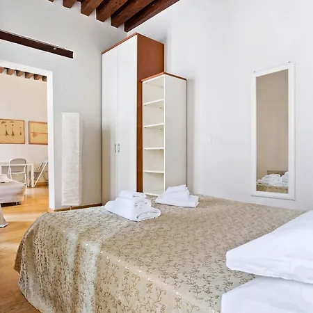 Orologio Apartamento *