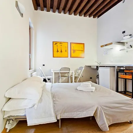 Apartment Orologio *
